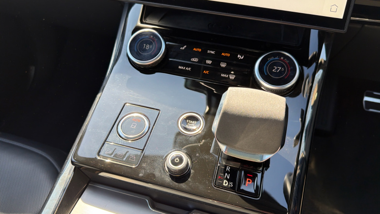 Land Rover Range Rover Sport 3.0 P440e Dynamic SE 5dr Auto Estate